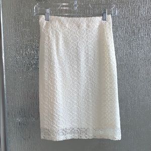 Versona White Lace Straight Skirt